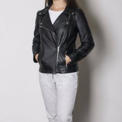 Women's black leather  Jacket